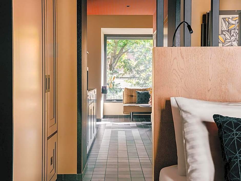 WELTWIEN Luxury Art Apartments & Free Parking