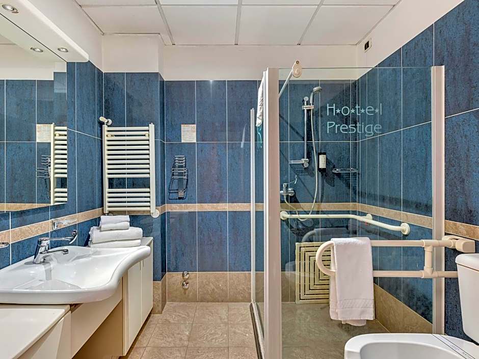 Hotel Prestige