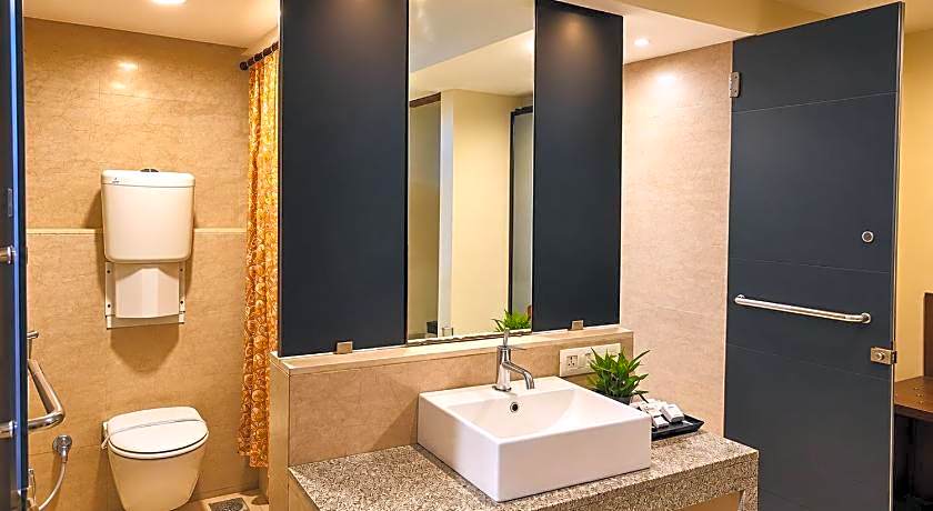 The Altruist Wagholi Hotel