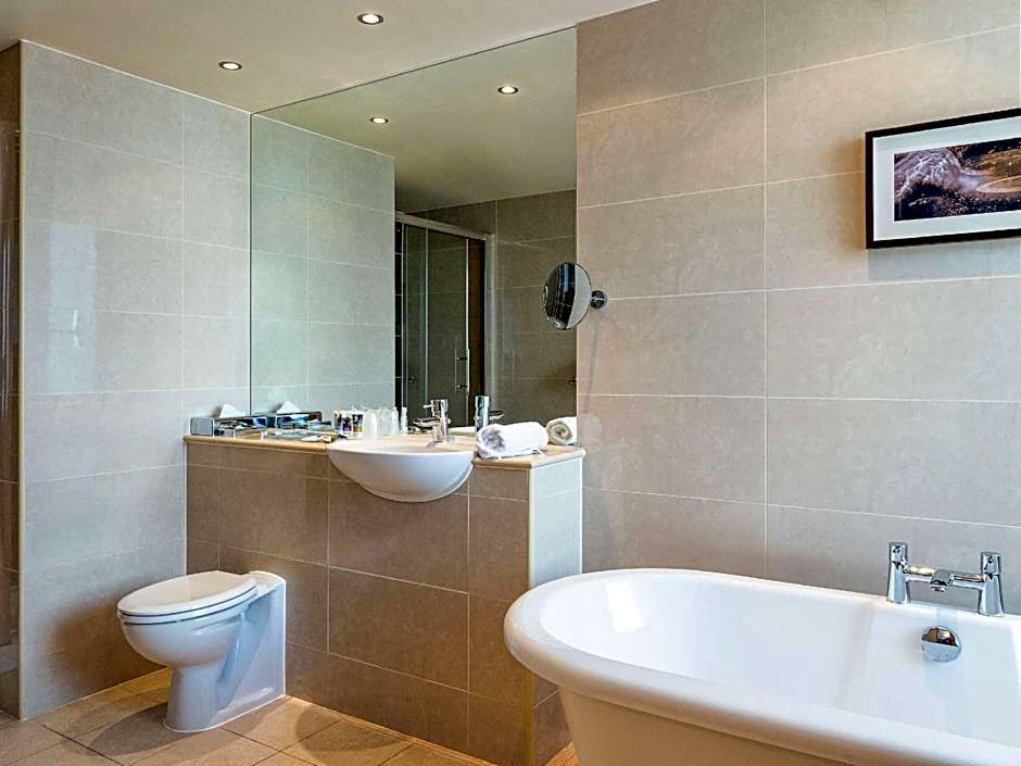 Mercure Bristol Holland House