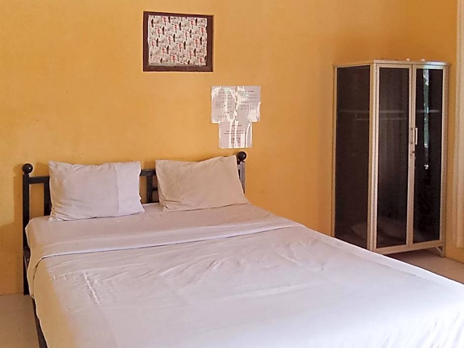 Reddoorz at El Shaday Homestay Banyuwangi