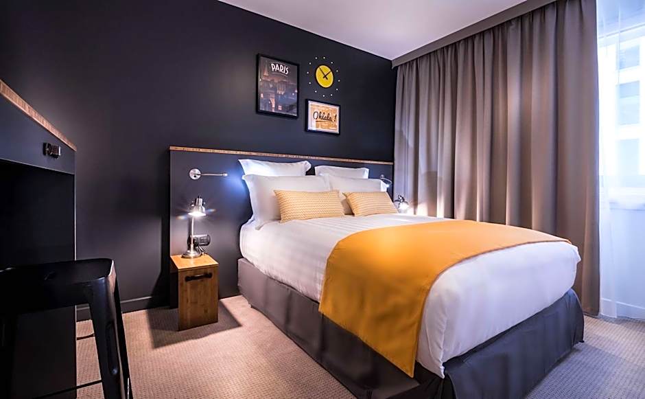 Best Western Plus Suitcase Paris La Defense