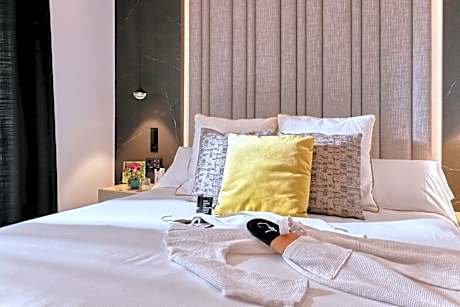 Exterior Double or Twin Room Aduana Street