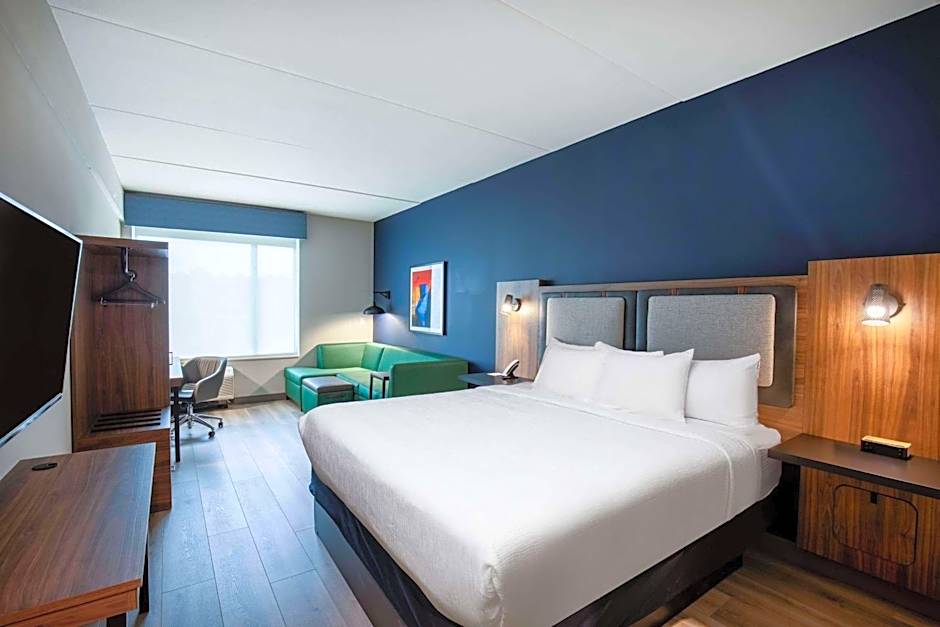 La Quinta Inn & Suites by Wyndham Chattanooga Downtown/South