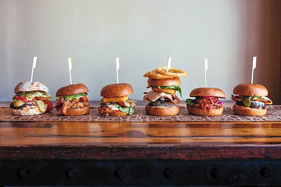 The Duke of Edinburgh Hotel & Bar