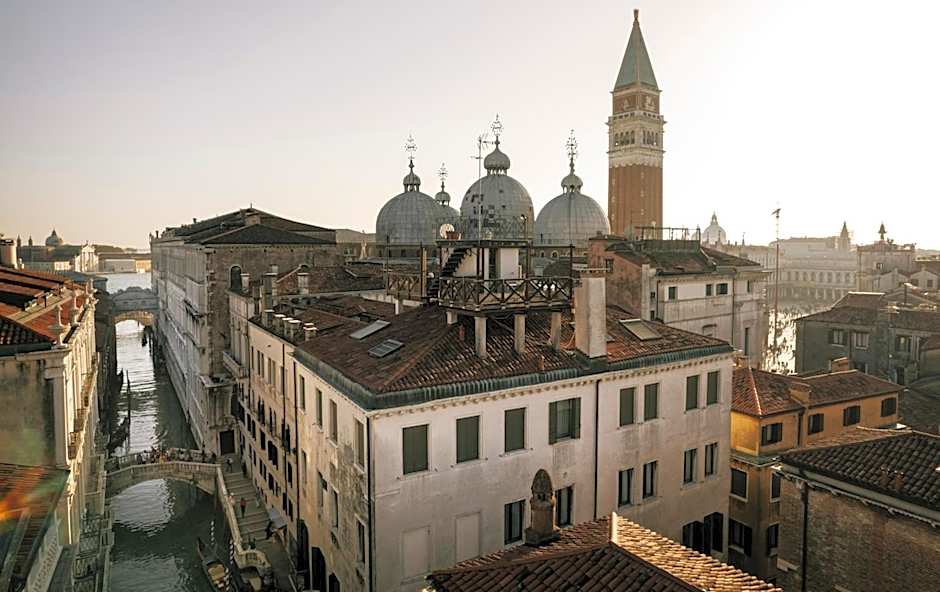 Hotel Al Ponte Dei Sospiri