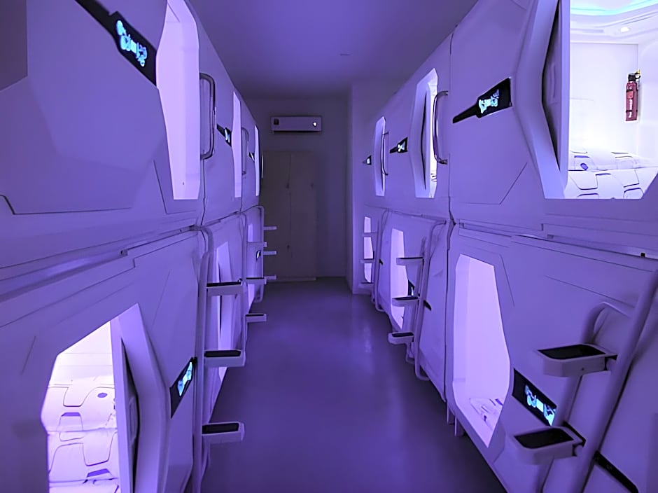 Space Cap Hotel
