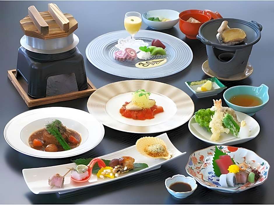 Wisterian Life Club Toba