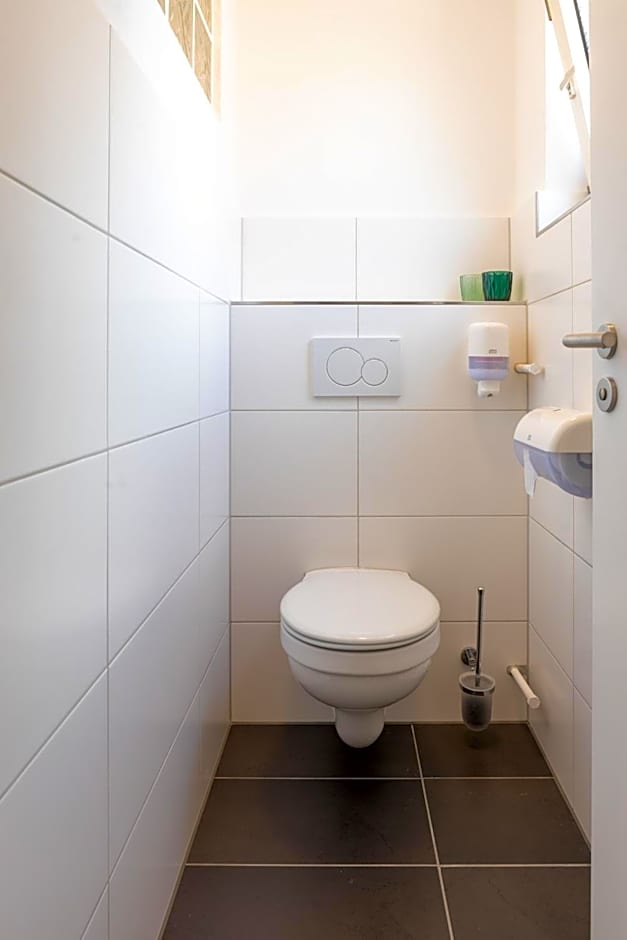 Hotel Clement - Bed & Breakfast