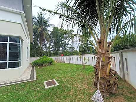 OYO 44033 Terap Inn Kuala Nerang