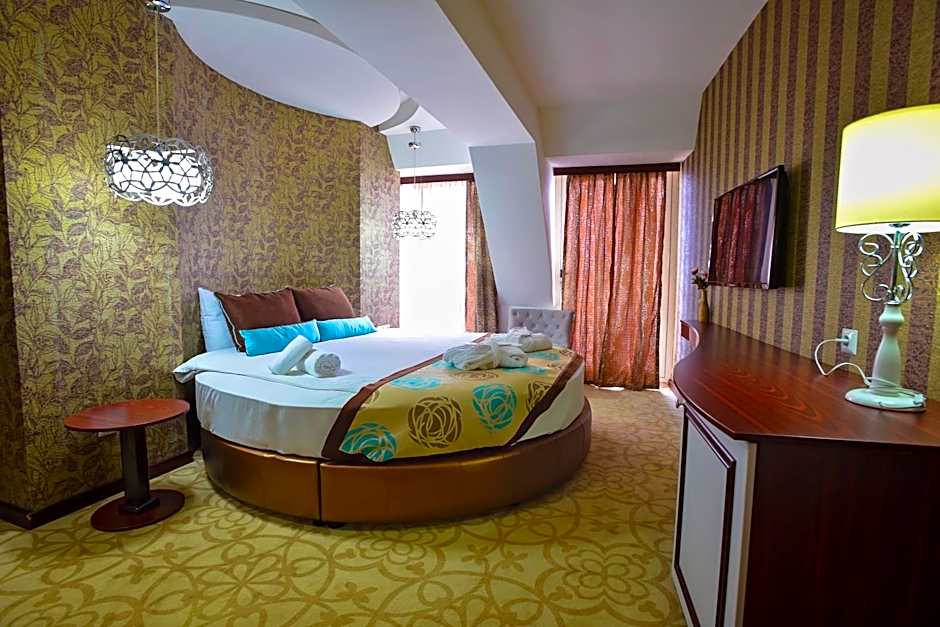 Hotel Izgrev Spa & Aquapark