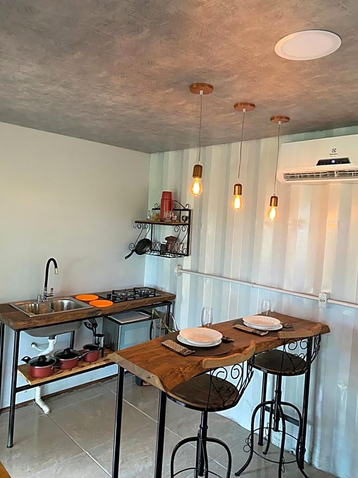 Pousada Cipó Container Chalés Privativos com lareira - Centro da cidade