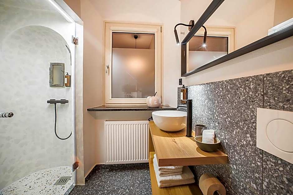 Hotel Pok Garni