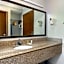 Days Inn and Suites by Wyndham Kansas City South