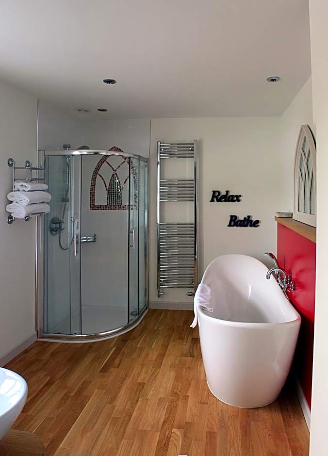 Tudor Lodge Bed & Breakfast