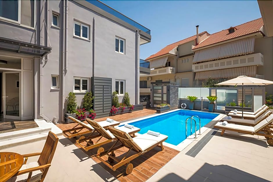 Sun Ray Luxury Aparthotel