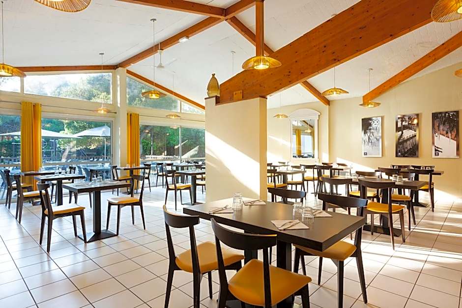 SOWELL RESIDENCES Les Lauriers Roses