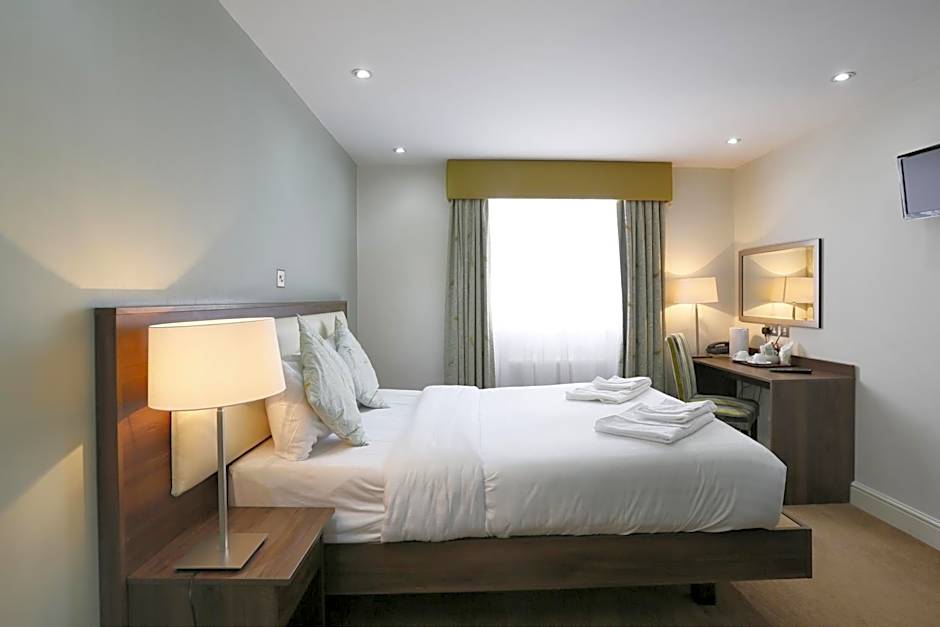Photo 1 of 5 of Double Room