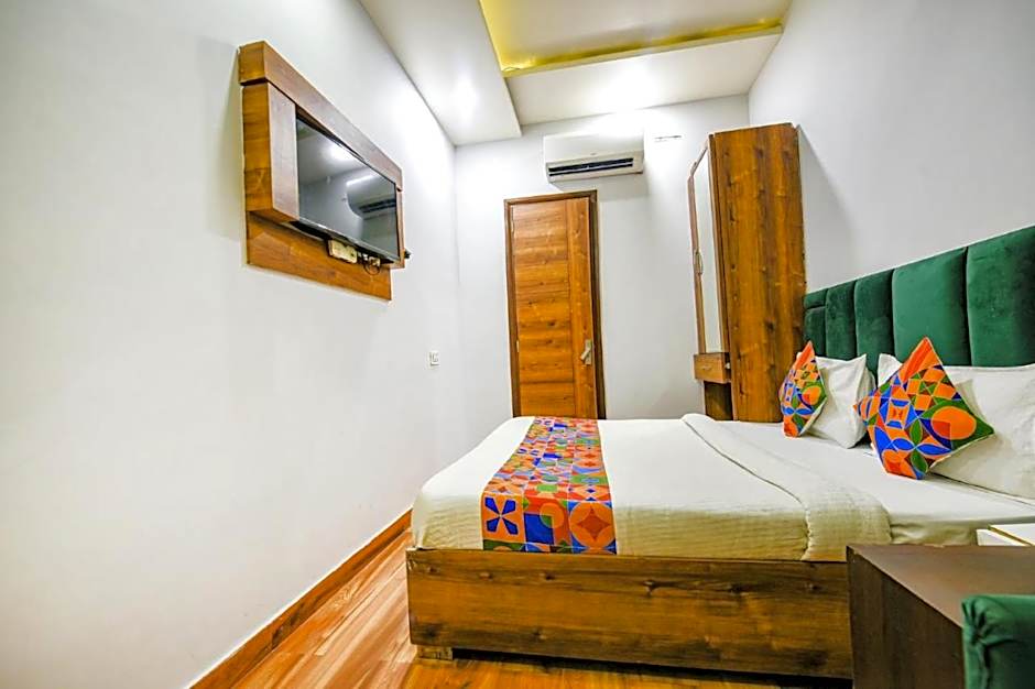 Goroomgo Hotel 56 Amritsar