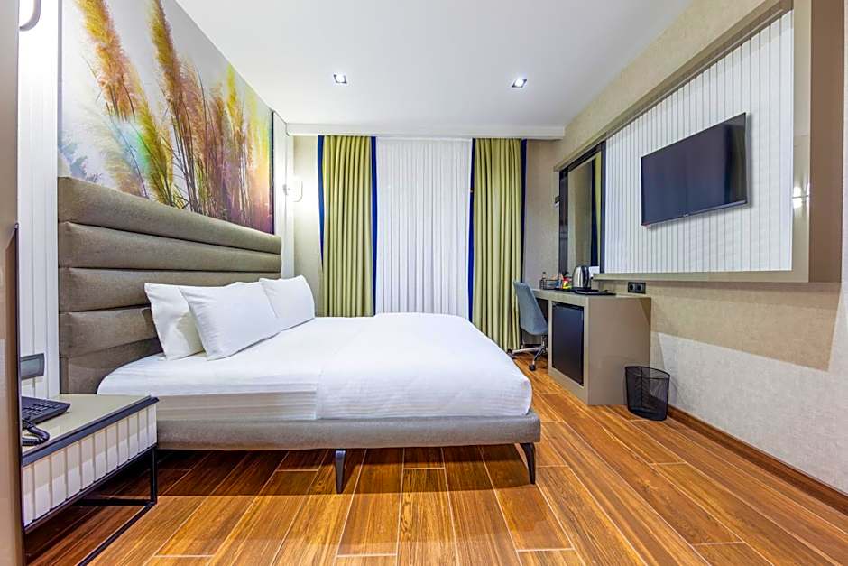 Dem Premium Hotel - Round Trip Airport Service - Istanbul International Airport