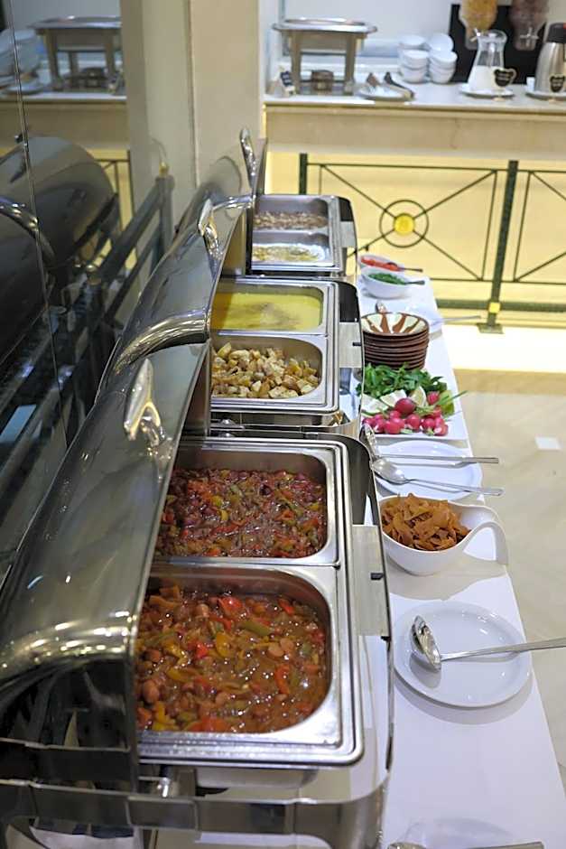 El Sheikh Suites Hotel