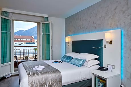 1 Queen Bed, Non-Smoking, Comfort Room, Balcony Non Refundable