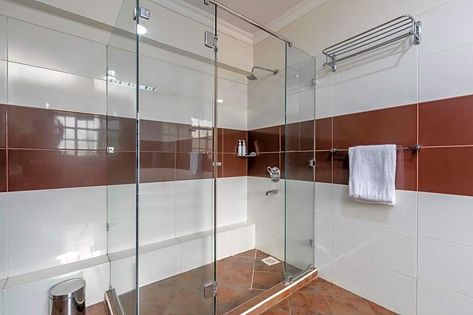 Fair Acres Boutique Hotel Karen