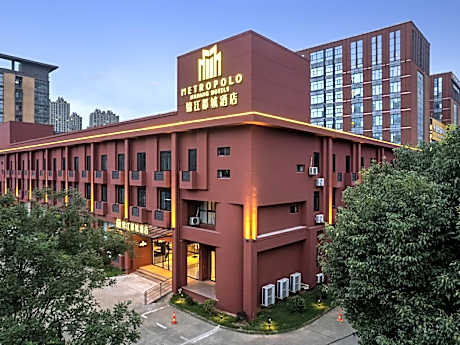 Metropolo Hotel Ningbo Yinzhou MixC Qianhu North Road Metro Station