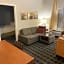 MainStay Suites Middleburg Heights Cleveland Airport