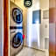 Great Design 1BR Condo - Rooftop pool