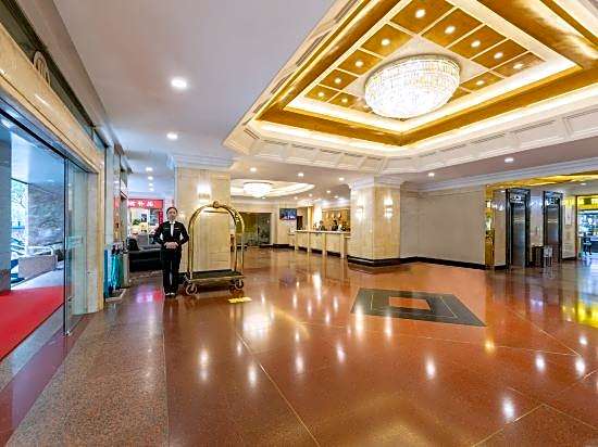 Oriental Silk Hotel