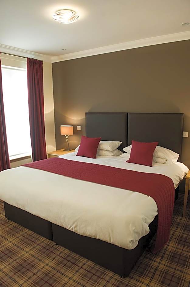 Somerton House Hotel