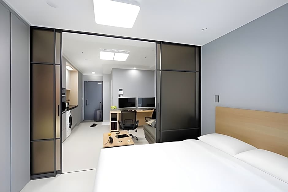 yeosu hotel first city