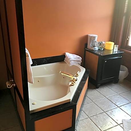 Main Street Bed & Breakfast