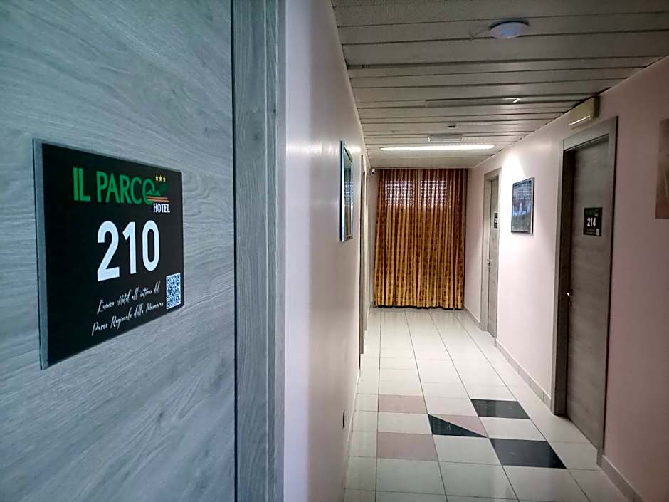 HOTEL IL PARCO - Free Parking & On-Site Dining -3- STAR SUPERIOR COMFORT