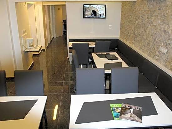 The Legend Platine Suite