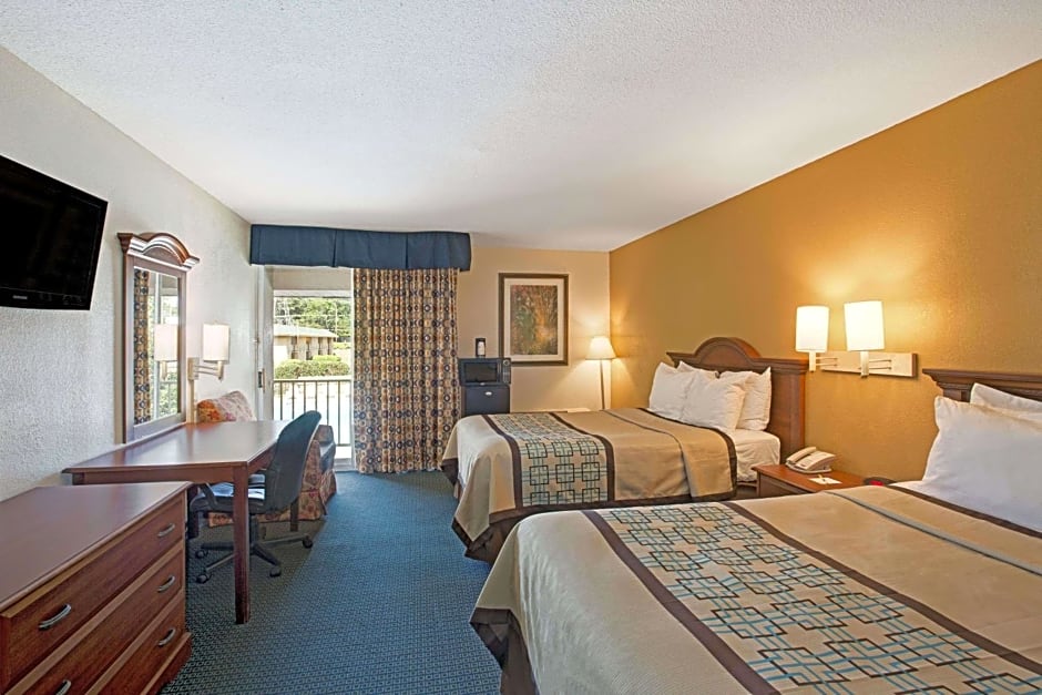 Days Inn by Wyndham Charlotte/Woodlawn Near Carowinds