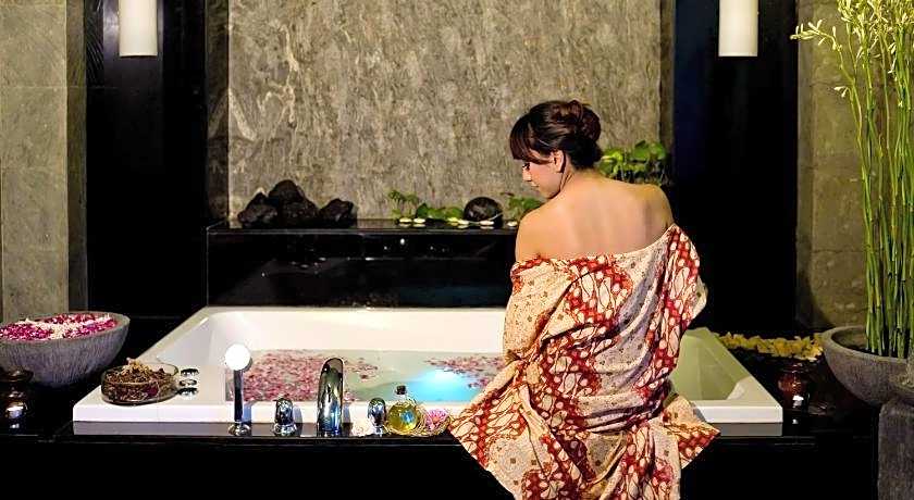 Mercure Surabaya Grand Mirama