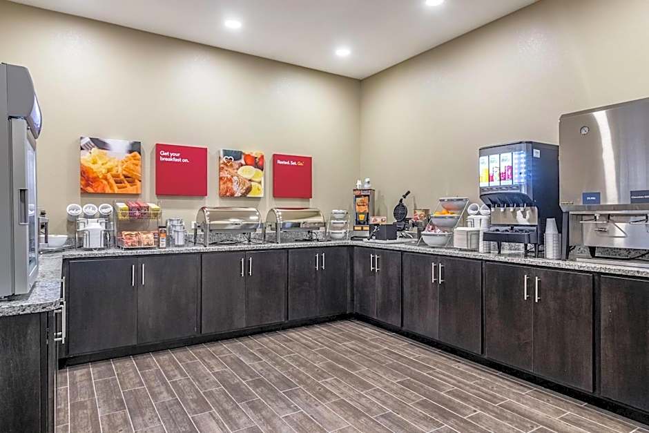 Comfort Suites Brunswick - Clevelend Southwest