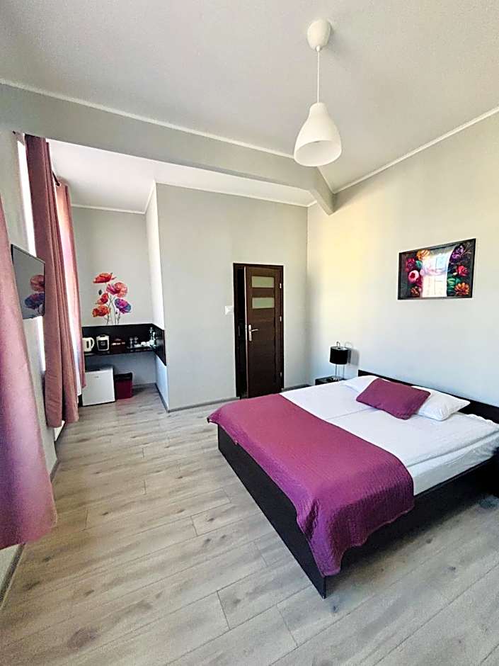 BedRooms Piotrkowska 64