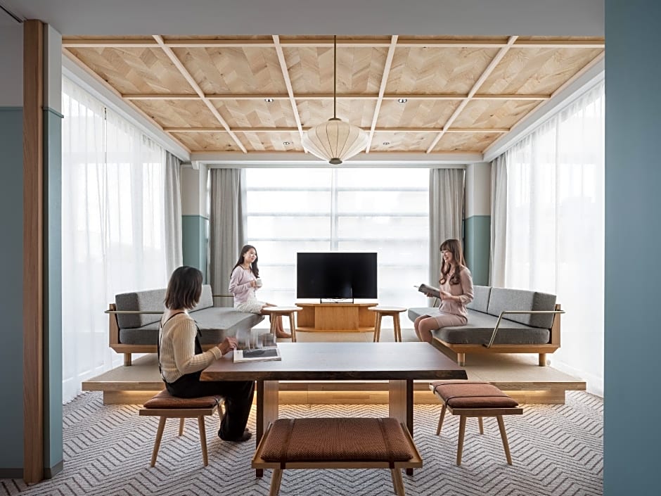 RAKURO Kyoto by THE SHARE HOTELS