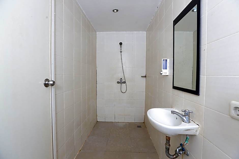 EXPANDER HOTEL Semarang (Formerly CityOne)