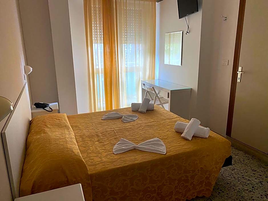 Hotel Modenese
