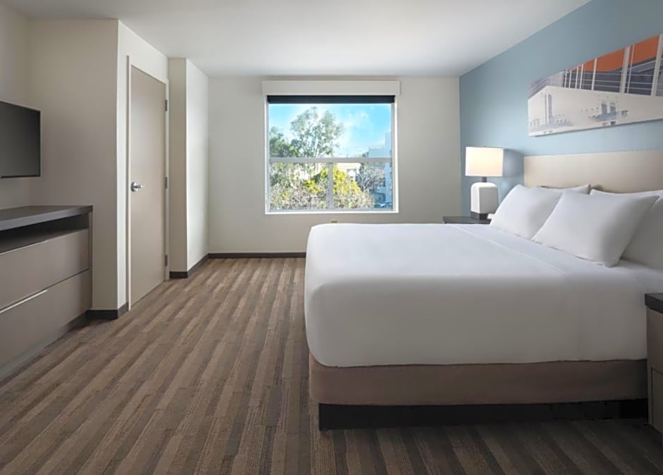 Hyatt House San Jose Airport