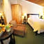 The Kennebunk Inn