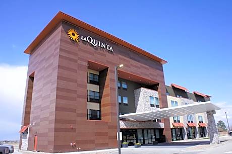 La Quinta Inn & Suites by Wyndham Littleton/Red Rocks