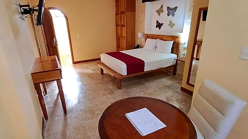 Cancun International Suites