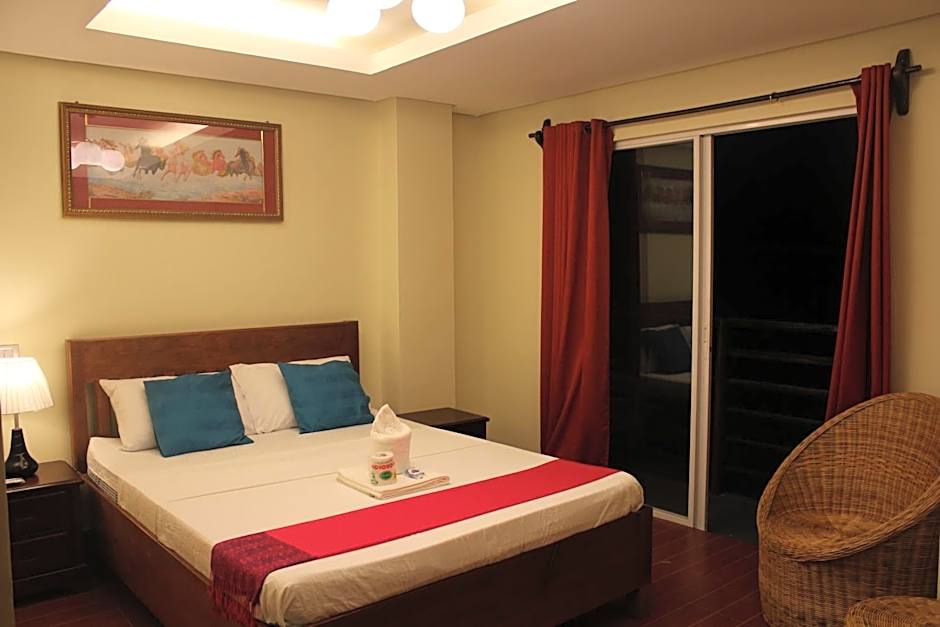 Aqua Travel Lodge