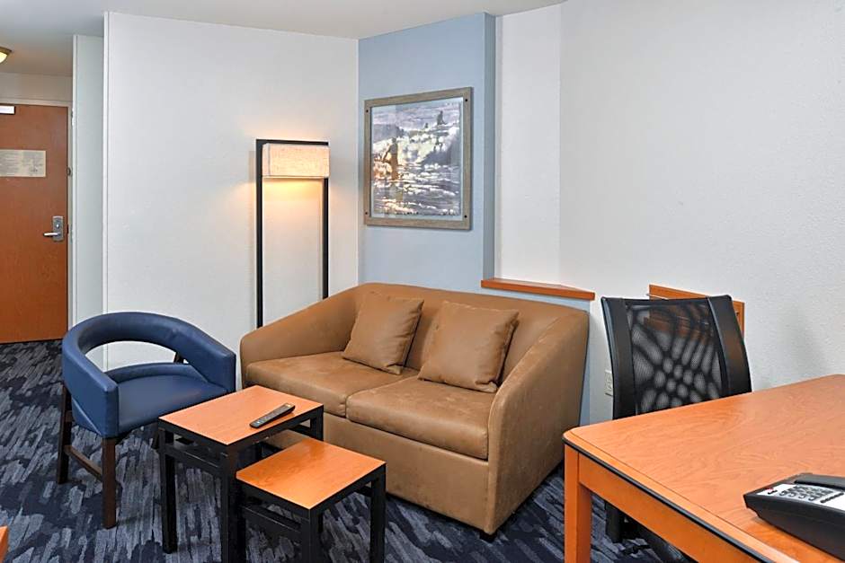 Fairfield Inn & Suites by Marriott Santa Cruz - Capitola