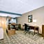 Wingate By Wyndham Fargo